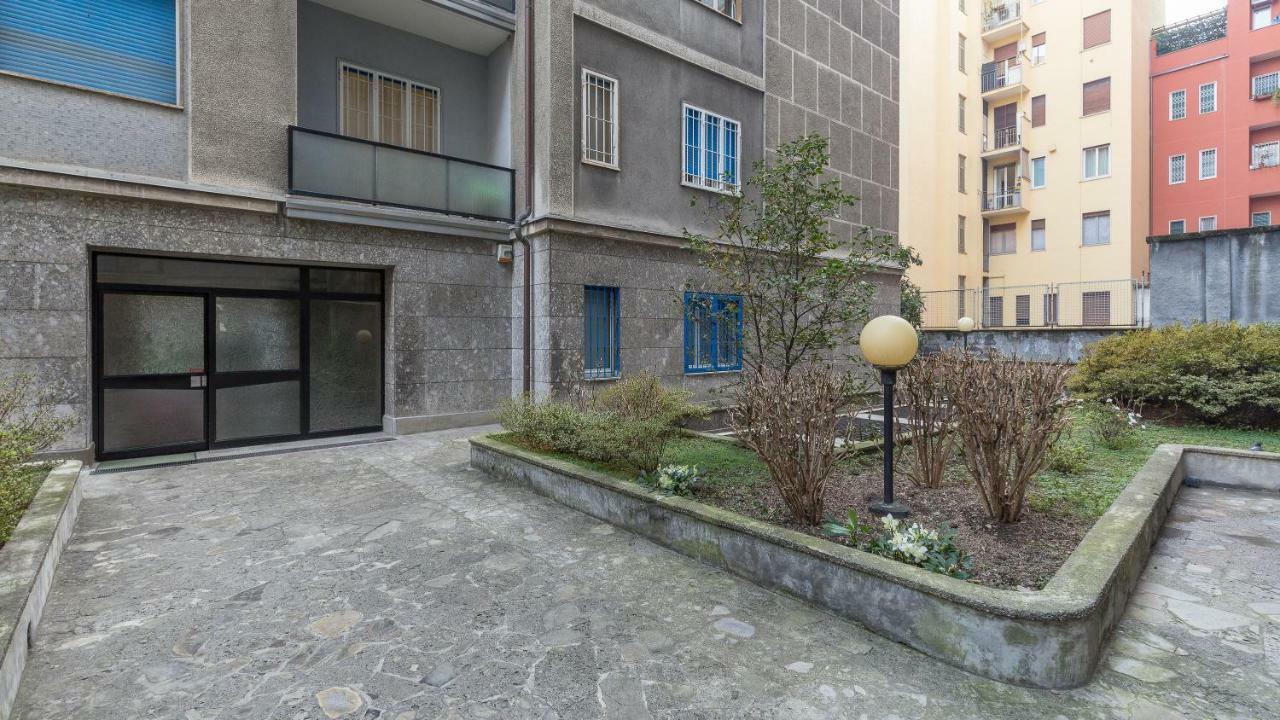 Stunning View Apartment ميلان المظهر الخارجي الصورة