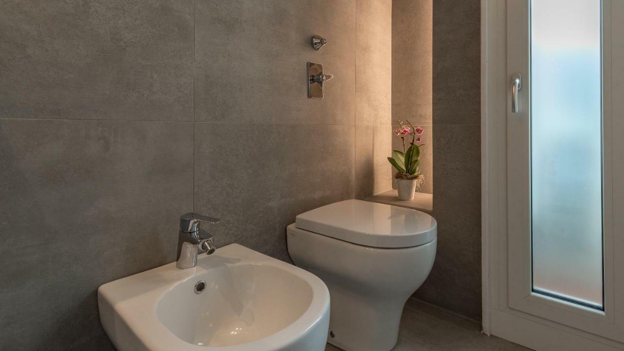 Stunning View Apartment ميلان المظهر الخارجي الصورة